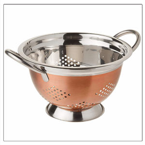 Passoire de cuisine en acier inoxydable écologique de 28 cm Ustensile en métal de conception allemande durable pour fruits, riz, légumes et plus - Product Image 3