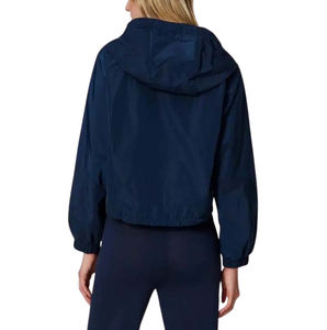 Nouvelle veste coupe-vent matelassée à capuche imprimée pour femme 2025, imperméable, en polyester écologique, softshell, streetwear d'hiver - Product Image 6