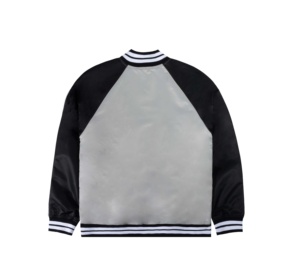 แจ็กเก็ตเบสบอลบอมเบอร์แจ็คเก็ตผ้าซาตินพร้อมงานปักสำหรับงานกิจกรรมกลุ่มคลับ - Product Image 3