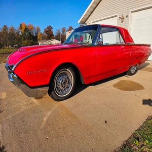 ABORDABLE PROPRE Ford Thunderbird 1961 - Product Image 2