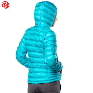 Doudoune respirante d'hiver personnalisée pour femmes, manches longues, col montant, rembourrage, grande taille, matelassé, vente en gros - Product Image 2