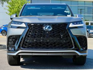 รถยนต์มือสองปี 2022 LX 600 F SPORT Handling เครื่องยนต์ 3.5L Twin Turbo V6 409 แรงม้า 479 ฟุต-ปอนด์ ปอนด์ พร้อมจัดส่ง - Product Image 4