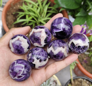 Sphère d'améthyste de haute qualité, boules de pierres précieuses, à acheter chez alif crystal et agate, vente en gros - Product Image 6
