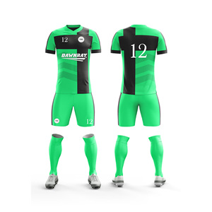 Ensemble de maillots de football personnalisés avec nom et numéro |   Tailles pour hommes, femmes et jeunes |   Vêtements de sport légers et à séchage rapide en gros - Product Image 6