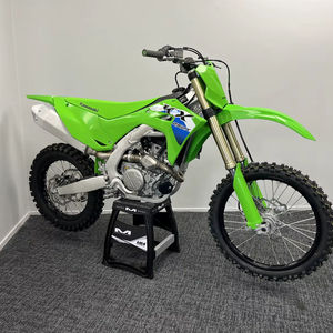 Outil de travail manuel Kawasaki KX250X 2026 - Léger et haute efficacité pour la finition du béton, en stock et expédition mondiale - Product Image 1