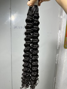 Wholesale price at Virgin Remy factory for natural black, Vietnamese, handcrafted, curly, soft waves, smooth, machine-made, doub - Product Image 6