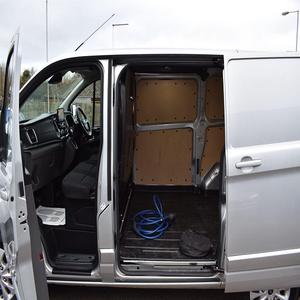 2021 Ford Transit EcoBoost Limited Auto Essence/Électrique Hybrides Plug-in Panel Van High Standard avec 13.6kWh Direction Gauche - Product Image 4