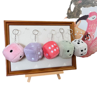 Mini peluches peluche jouets en peluche Cube dés porte-clés drôle griffe Machine jouets en peluche petite peluche peluche poupée dés porte-clés charme