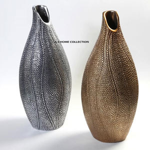 Par de 2 Color plateado y marrón con diseño de textura martillada, florero hecho a mano de Metal de aluminio, decoración del hogar de granja - Product Image 1