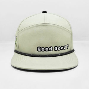 Gorro de Estilo Moderno y Cómodo, Personalizable con Logotipo, Transpirable, con Corte Láser Perforado, con Cierre a Presión y Cuerda, Fabricado en la Fábrica Injae Vina - Product Image 1