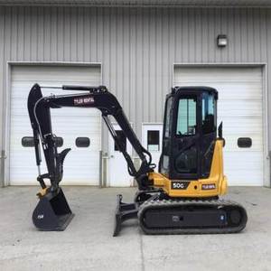 Miniexcavadoras John Deere 50G Usadas, Motor de 38 Toneladas, Bomba, Caja de Cambios, Rodamientos, Cucharón de 1.7m de Capacidad, 20kw de Potencia, en Venta - Product Image 1