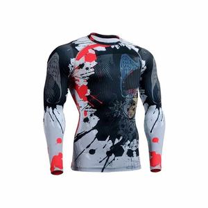 Protège-éruption Arctic Shield pour hommes avec confort extensible à séchage rapide et protection solaire pour une utilisation sportive en toutes saisons - Product Image 1