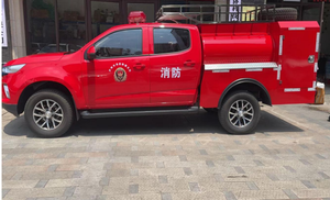 Camión de Bomberos con Suministro de Agua, 4x4, Tracción en las Cuatro Ruedas, Emisión Euro IV, Transmisión Automática, 4 Asientos, para Bosques/Carreteras/Desiertos - Product Image 2