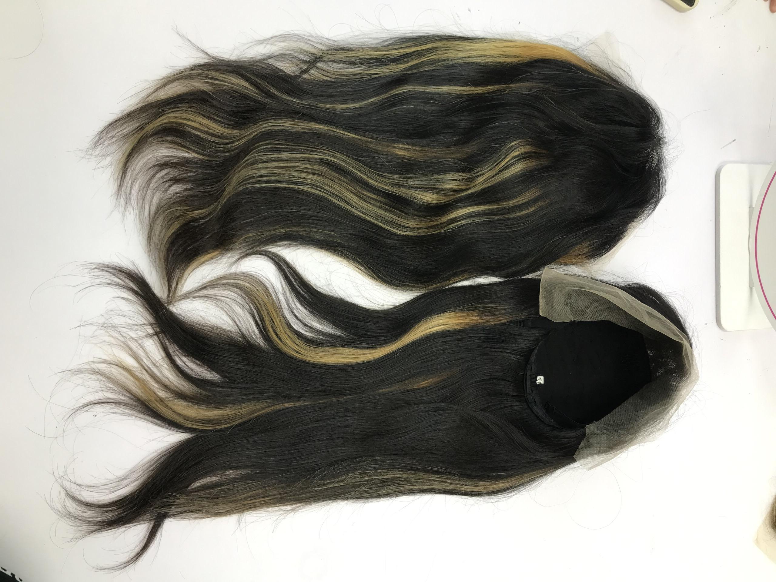 เปียโนตรง