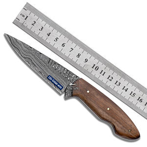 Cuchillo de Caza Personalizable Hecho a Mano Damascus Deal DD-DAM-397, Hoja de Acero de Damasco, Mango de Madera de Nogal Exótico, Cuero Repujado - Product Image 4