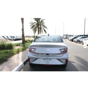 HYUNDAI GRAND I10 GL 1.2L GASOLINA 2024 MODELO PLATEADO AUTOMÁTICO VOLANTE A LA IZQUIERDA ASIENTOS DE CUERO CÁMARA TRASERA IMPECABLE - Product Image 3