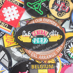 Écussons brodés personnalisés avec broderie d'insigne pour l'écusson de broderie personnalisé de mode avec le grand prix - Product Image 6