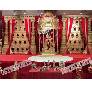 Belle scène Radha Krishna pour les mariages indiens scène Jharokha dorée pour les mariages asiatiques décor de scène de mariage Radha Krishna - Product Image 1