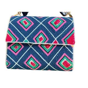 Bolso de mano de lujo personalizado con cuentas y bandolera, accesorio de boda para mujer, venta al por mayor de Guru Kirpa Exports - Product Image 6