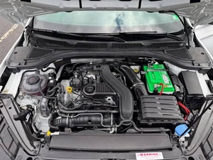 VOLKSWAGEN JETTA SPORT 2023 USADO, Volante a la Izquierda/Derecha - Product Image 6