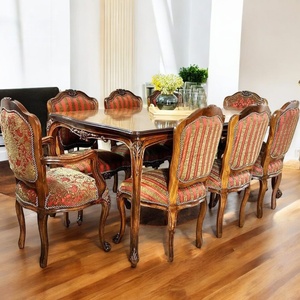 Ensemble de table à manger en bois de teck massif fabriqué à la main avec chaises rembourrées | Meubles de salle à manger modernes de luxe pour hôtel et maison - Product Image 1