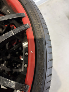 Neumáticos Usados de Alta Calidad Disponibles Ahora en Stock con Entrega Rápida y Calidad Premium al Mejor Precio al por Mayor - Product Image 3