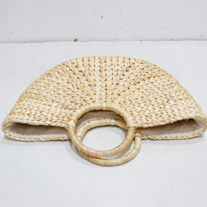 Artex Dong Thap Factory Sac à main en paille de jonc de mer pour femmes Sac fourre-tout tissé en cuir fait à la main Style naturel du Vietnam - Product Image 5