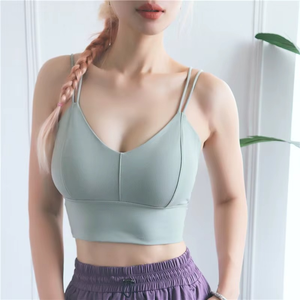 Débardeur de yoga léger personnalisé OEM ODM pour femmes vêtements de sport tissu polyester spandex séchage rapide respirant salle de sport avant - Product Image 5
