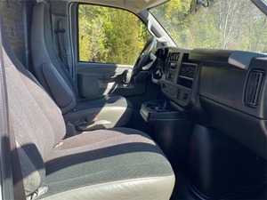 รถตู้3dr 2500 Chevrolet <span class=keywords><strong>Express</strong></span> Cargo ใช้อย่างประณีต2022 - Product Image 4