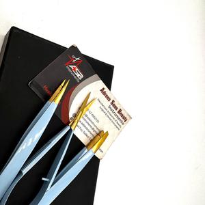 Pinzas y Tijeras para Cejas con Punta Inclinada en Azul Claro y Dorado con Logotipo Personalizado, Juego de Herramientas de Belleza para Dar Forma a las Cejas, Servicio OEM - Product Image 3