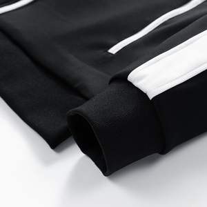 Ensemble de survêtement pour homme, design moderne et chaud, idéal pour un look décontracté, style respirant, parfait pour l'exercice, option élégante - Product Image 6