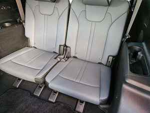 Bajo kilometraje, azul, 2024, automático, SX Prestige, AWD, usado, luces delanteras izquierdas, llantas de aleación R17, tercera fila, cuero, arranque remoto - Product Image 4