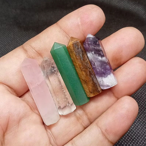 Varitas de Cristal Natural para Meditación de Chakras y Sanación - Product Image 1