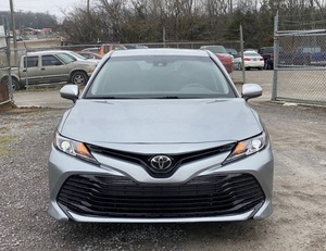 Toyota Camry LE 2018 USADO EN EXCELENTES CONDICIONES - Product Image 1