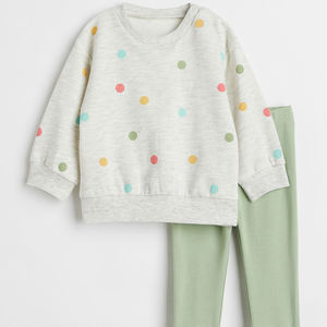 Conjuntos de sudaderas con capucha de lana para niños y niñas, chándal, conjunto de pantalones apilados de invierno, traje de chándal unisex con precio asequible - Product Image 1