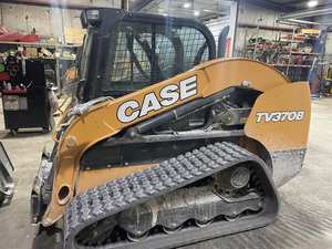 2021 pour les composants de moteur et de noyau de pompe Case TV370B Skid Steer Introduction de performances de précision emballées avec puissance - Product Image 3