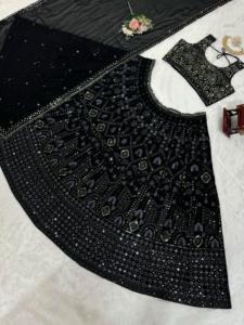 ชุดแต่งกายสำหรับนักออกแบบปาร์ตี้ lehenga choli พร้อมด้ายและลำดับการทำงาน - Product Image 2