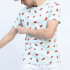 2025 t-shirts de sublimation décontractés pour hommes les plus vendus-respirant séchage rapide léger polyester/coton couleurs et logos personnalisés - Product Image 1