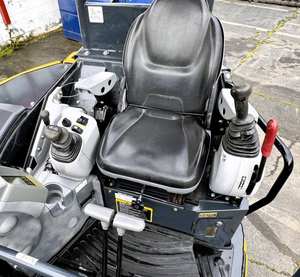 EXCAVATEUR COMPACT JOHN DEEERE 30G MEILLEUR VENDEUR - Product Image 4