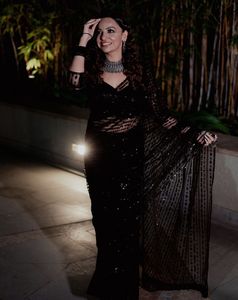 Aantrekkelijke Topkwaliteit <span class=keywords><strong>Sexy</strong></span> Zwarte Kleur Bollywood Stijl Huwelijksfeest Dragen Mono Net Borduurwerk <span class=keywords><strong>Saree</strong></span> Blouse Goedkope Prijs - Product Image 6