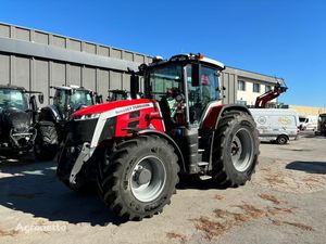 Tractor Utilitario Massey Ferguson 8S de Tracción en las Cuatro Ruedas, Nuevo y Usado, para Agricultura Comercial y Cultivo de Cultivos - Product Image 1