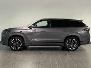 2017 JAA COO J8 Turbo, Volante a la Izquierda, Automático, con Asientos de Cuero Oscuros, Neumáticos R18, Portaequipajes de Aluminio en el Techo - Product Image 6