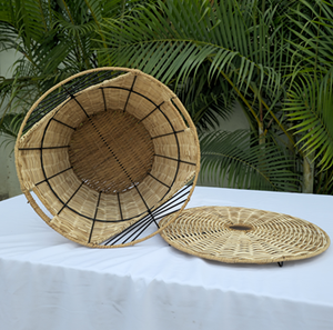 Panier à motif en rotin avec cadre en métal - Product Image 5