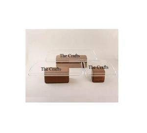 Support de gâteau acrylique de conception classique avec ensemble de base en bois de trois serveurs de gâteau pour l'utilisation de l'hôtel et du restaurant à la maison - Product Image 1