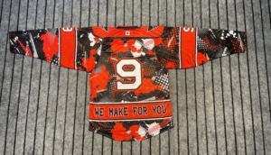 Maillot de hockey sur glace de haute qualité conçu pour les équipes de passionnés de sport et l'entraînement de club - Product Image 5