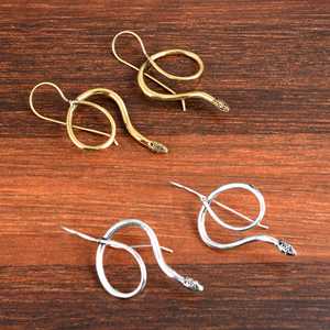 Pendientes Colgantes de Serpiente, Estilo Gótico Bohemio, Joyería de Latón para Mujer, Acabado Antiguo, Minimalista, Chapado en Oro/Plata de 18K - Product Image 2
