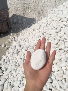 Pierre de rivière naturelle dégringolée pavés ronds gravier de galets de couleur blanche du Vietnam - Product Image 2