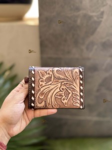 Cartera de diseñador para mujer, Cartera de cuero con pelo en piel, billetera de cuero con estampado de animales a mano, billetera para mujer, tarjetero, regalo en efectivo para ella - Product Image 3