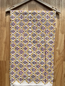 Nouveau tissu de coton 100% d'impression de bloc de main de conception de haute qualité par la cour au fournisseur de taux d'usine - Product Image 4