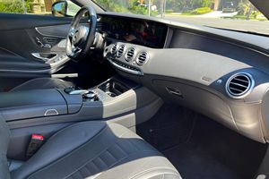MERCEDES-BENZ S560 4MATIC COUPE 2019 USADO, con Volante a la Izquierda/Derecha - Product Image 4